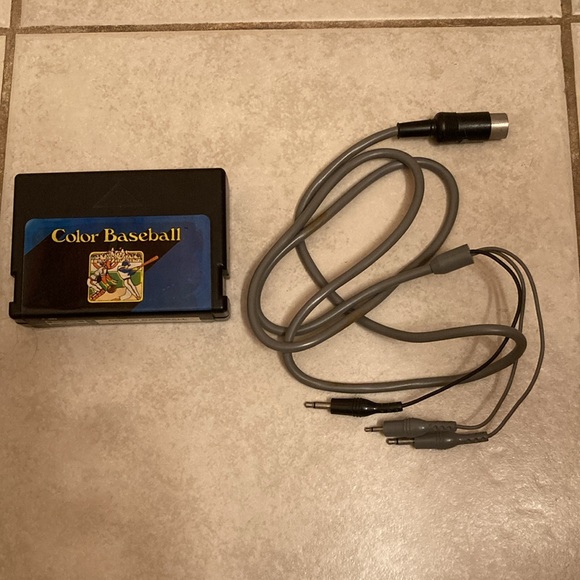 Radio Shack TRS-80 joysticks, game cable, game cartridge and Color Basic manual - Picture 4 of 12